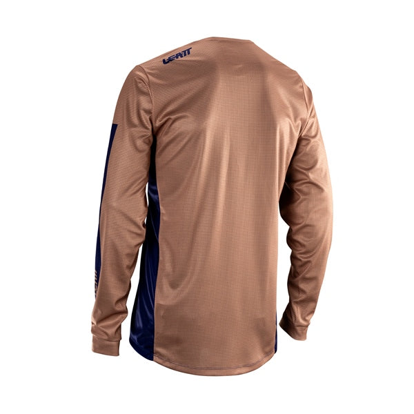 492191_BACK