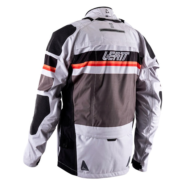 496642_BACK